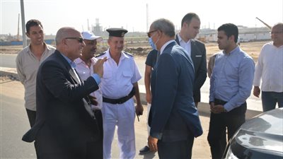 استعدادا لذكرى أكتوبر.. محافظ القليوبية يتابع حملات النظافة والإشغالات في القليوبية