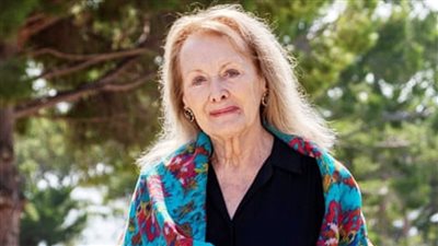 بعد فوز الفرنسية آني إرنو بجائزة نوبل في الآداب.. ماذا يعني مصطلح الكتابة الذاتية؟