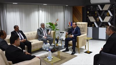 خلال لقاء محافظ أسوان: دعم تمويلي للفرص الاستثمارية الجادة