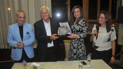 دور المهرجانات في الارتقاء بفن السينما في ندوة بنادي اليخت