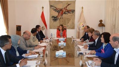 وزيرة الثقافة تشهد اجتماع اللجنة العليا لجائزة الدولة للمبدع الصغير في نسختها الثالثة