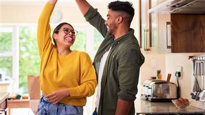 أربع علامات تدل على أن العلاقة الزوجية سوف تستمر