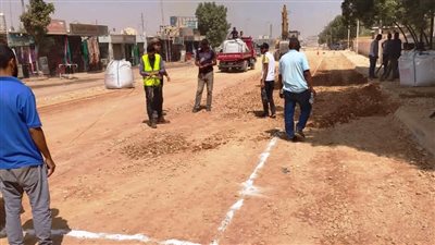 محافظ أسوان: تطوير ورفع كفاءة طريقى كيما والسماد