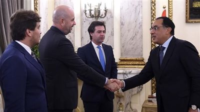 تفاصيل لقاء رئيس الوزراء مع وزير الخارجية المولدوفي