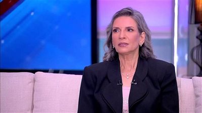 ألفت إمام تكشف حقيقة خلافها مع نادية الجندي