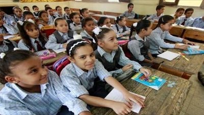 رسوب 41 ألف طالب بالإعدادية وراء اشتعال الخلافات بين وزير التعليم وأولياء الأمور 