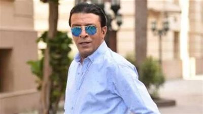 متهور وهمجي.. تعليق ناري من مصطفى كامل على أزمة المطرب مسلم (فيديو)