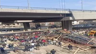 إصابة 7 عمال في انهيار سقالات خشبية وحديدية بمحور الفريق كمال عامر