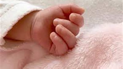 شاب يقتل شقيقته الرضيعة في الغردقة.. والسبب صادم جدا