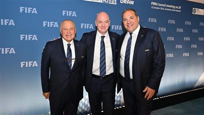 هاني أبو ريدة يشارك في قرعة كأس العالم للسيدات