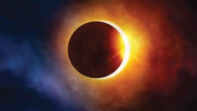 احذروا هذا التصرف.. تحذير عاجل من رئيس معهد الفلك بشأن ظاهرة كسوف الشمس 