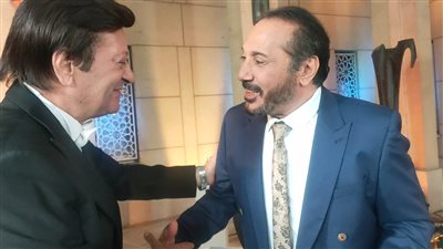 محمد الحلو وعلي الحجار بالأحضان في «الموسيقى العربية» (صور)