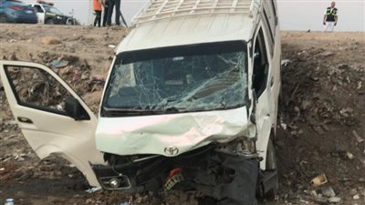 مصرع شخص وإصابة آخر في حادث على طريق بالفيوم 