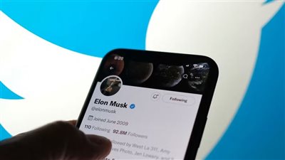 إيلون ماسك يلمح إلى تحديث رئيسي لمنصة تويتر.. هل ينافس يوتيوب؟
