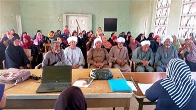 عقد 62 ندوة تثقيفية للتحول الرقمي بقرى حياة كريمة في أسوان