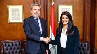 مصر تتفق مع إيطاليا على بدء إجراءات الشريحة الرابعة لبرنامج مبادلة الديون