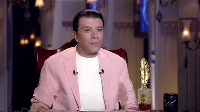 يا قلب أبوك.. مصطفى كامل يطلب الدعاء لنجله