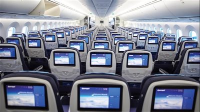 مصر للطيران تطلق غدًا أول رحلة تجارية باستخدام 