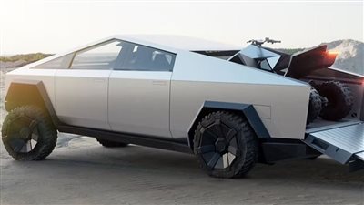 تيسلا تهدد مالكو السيارة الكهربائية سايبر ترك بالغرامات