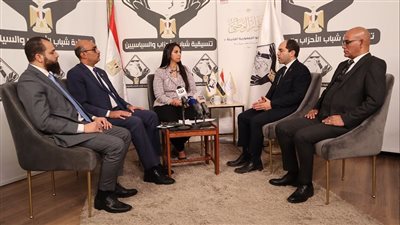 النائب عمرو درويش: البرلمان يقوم بدور المحليات وهذا يؤثر على الدور التشريعي له