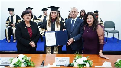 إسماعيل عبد الغفار: الأكاديمية العربية تدعم نجاحات المرأة علميًا وتعليميًا