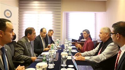 وزير البترول يبحث أوجه التعاون مع وفد بلجيكى فى مجال الطاقة النظيفة