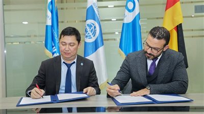 البكر يوقع اتفاقية تفاهم مع جامعة كيميو الدولية في أوزباكستان