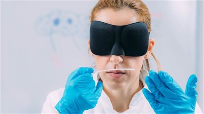 كيف يمكن تشخيص مرض باركنسون بحاسة الشم القوية؟