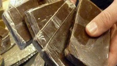 تفاصيل القبض على سائق ميكروباص بنفق الشهيد أحمد حمدى لحيازته مخدر الحشيش