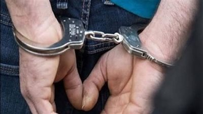 ضبط صاحب مكتب انتحل صفة ضابط شرطة للنصب على المواطنين بالبحيرة 