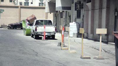 الأزهر يوضح حكم وضع حواجز للسيارات أمام المنزل