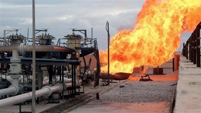 انفجار في خط غاز روسي يتسبب في تصاعد ألسنة من النار