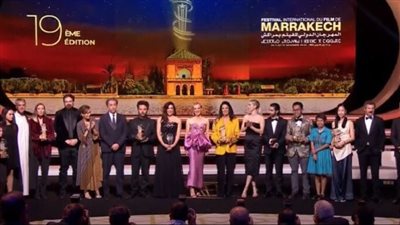 بالأسماء.. تعرف على الفائزين بجوائز مهرجان مراكش الدولي في دورته الـ19
