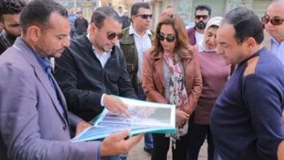 محافظ دمياط تتفقد أعمال مشروع تطوير كورنيش النيل بالزرقا