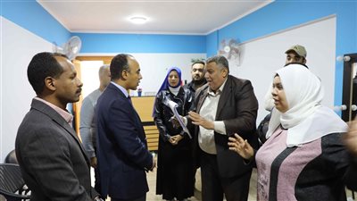  نائب محافظ المنيا يقود حملة لمراجعة تراخيص المنشآت ويغلق 4 أكاديميات