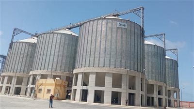 تقرير سيادي يكشف مخالفات بالملايين في مناقصات تطوير المطاحن