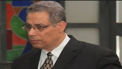 أول تعليق لحزب «الوفد» بعد قرار الرئيس السيسي بعلاج الصحفي سيد عبد العاطي على نفقة الدولة