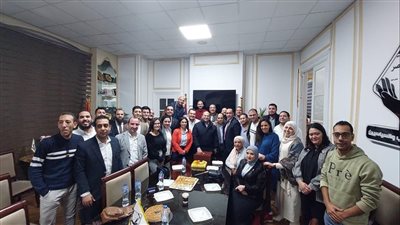 تنسيقية شباب الأحزاب تُكرم النائب عمرو درويش لموقفه الوطني في مؤتمر المناخ