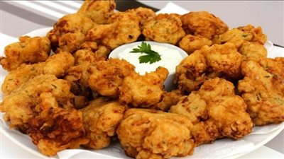 من غير ما يشرب زيت.. طريقة عمل القرنبيط المقرمش بخلطة مميزة