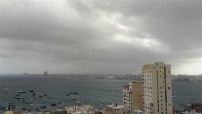 احترسوا واحذروا من طقس متقلب غائم غدًا الثلاثاء