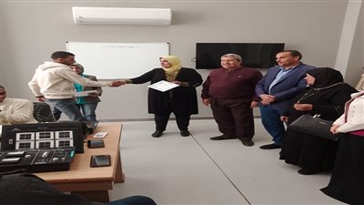 القوى العاملة: انتهاء برامج للتدريب المهنى بحوش عيسى بالبحيرة