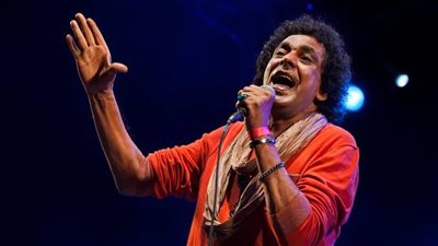 عمرو مصطفى يكشف حقيقة اعتزال محمد منير بسبب مشاكل صحية.. ويفجر مفاجأة 