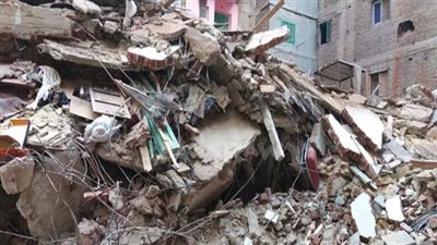 استخراج جثة من تحت الأنقاض بعد انهيار عقار جديد في إمبابة