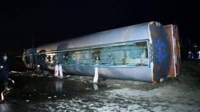 المصابين أمناء شرطة.. حادث بشع لسيارة محملة بـ«السولار» باسوان