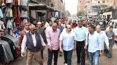 مهلة أخيرة.. جولة مفاجئة لمحافظ أسوان بمدينة كوم أمبو