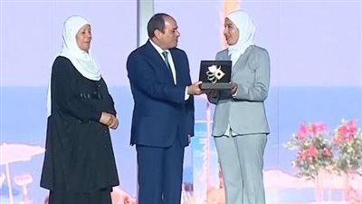 الدكتورة رنا حامد: تكريم الرئيس السيسي فخر ووسام على صدري