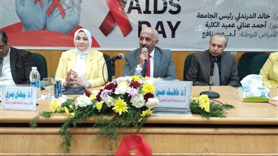 بدء أعمال مؤتمر اليوم العلمى لمرض الإيدز بجامعة الزقازيق
