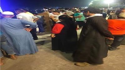 «دماء على النيل».. «الشراونة» تتشح بالسواد على غرق ابنها
