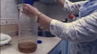 سم قاتل.. ظاهرة جمع زيت الطعام المستعمل خطر داهم يهدد صحة الملايين 