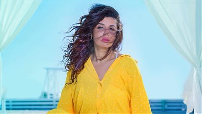 غادة عادل تشارك محمد ممدوح في 